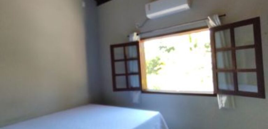 Newly Built Beach House in Campinho – 100m from the Sea with Boat Mooring