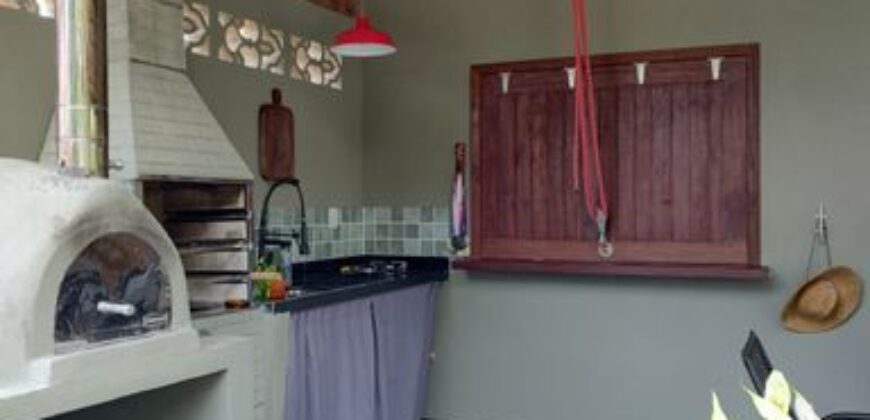 Newly Built Beach House in Campinho – 100m from the Sea with Boat Mooring